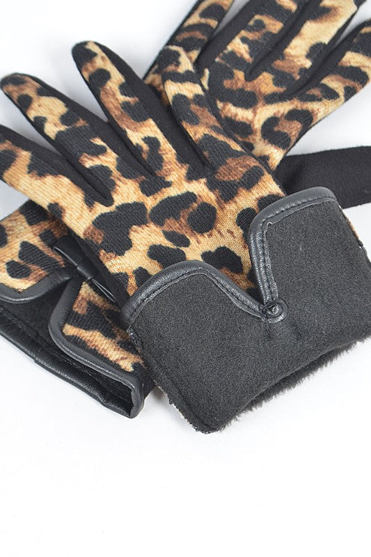 Leopard Printed Fleeced Smart Gloves